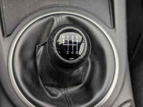 Used 2012 MAZDA MX-5 Miata Touring w/ Suspension Pkg image 11