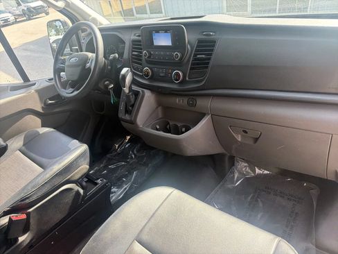 Used 2023 Ford Transit 250 Medium Roof RWD image 20