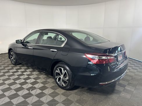 Used 2017 Honda Accord LX image 3