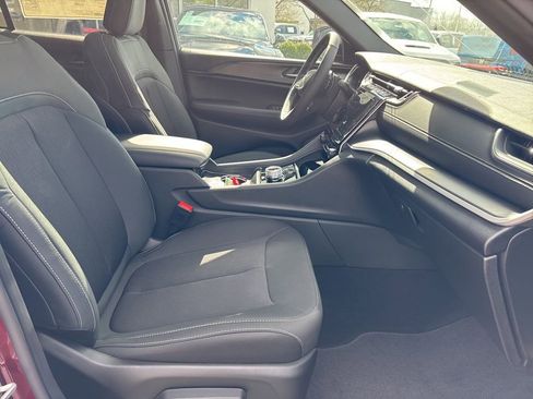 New 2026 Jeep Grand Cherokee Laredo image 54