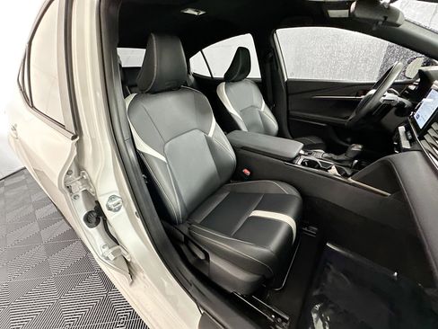 Certified 2025 Toyota Camry SE FWD image 28