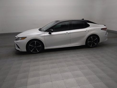 Used 2018 Toyota Camry XSE w/ Driver Assist Package FWD image 2