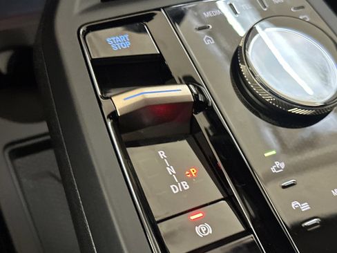 Used 2026 BMW iX xDrive45 image 16