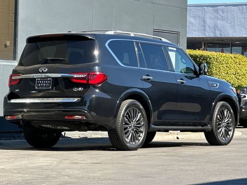 Used 2022 INFINITI QX80 Sensory w/ Cargo Package AWD/4WD image 4