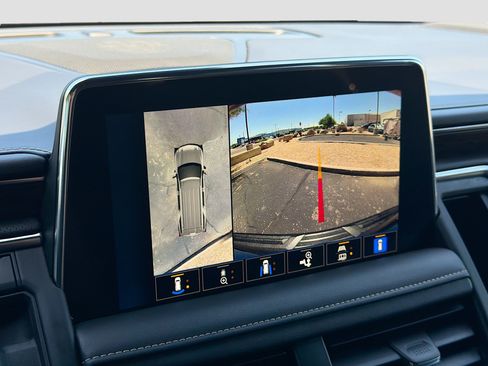 Used 2023 Chevrolet Tahoe Premier RWD image 14