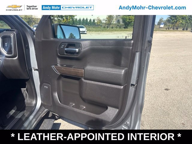 Used 2019 Chevrolet Silverado 1500 LT Trail Boss AWD/4WD image 16