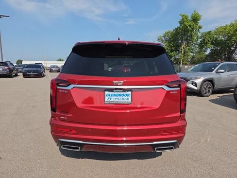 Used 2020 Cadillac XT6 Premium Luxury AWD/4WD image 31