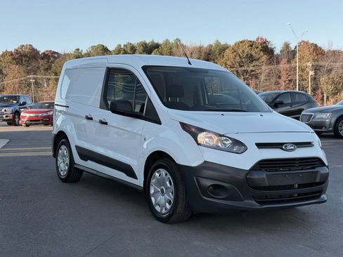 Used 2015 Ford Transit Connect XL image 4