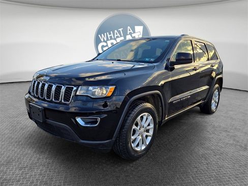 Used 2021 Jeep Grand Cherokee Laredo image 8