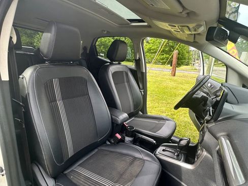 Used 2020 Ford EcoSport SES image 11