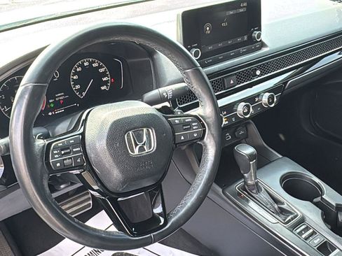 Used 2023 Honda Civic Sport image 19