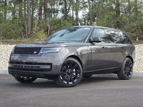 New 2026 Land Rover Range Rover Long Wheelbase SE AWD/4WD image 1