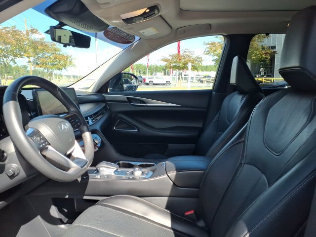Used 2024 INFINITI QX60 Luxe w/ Vision Package FWD image 5