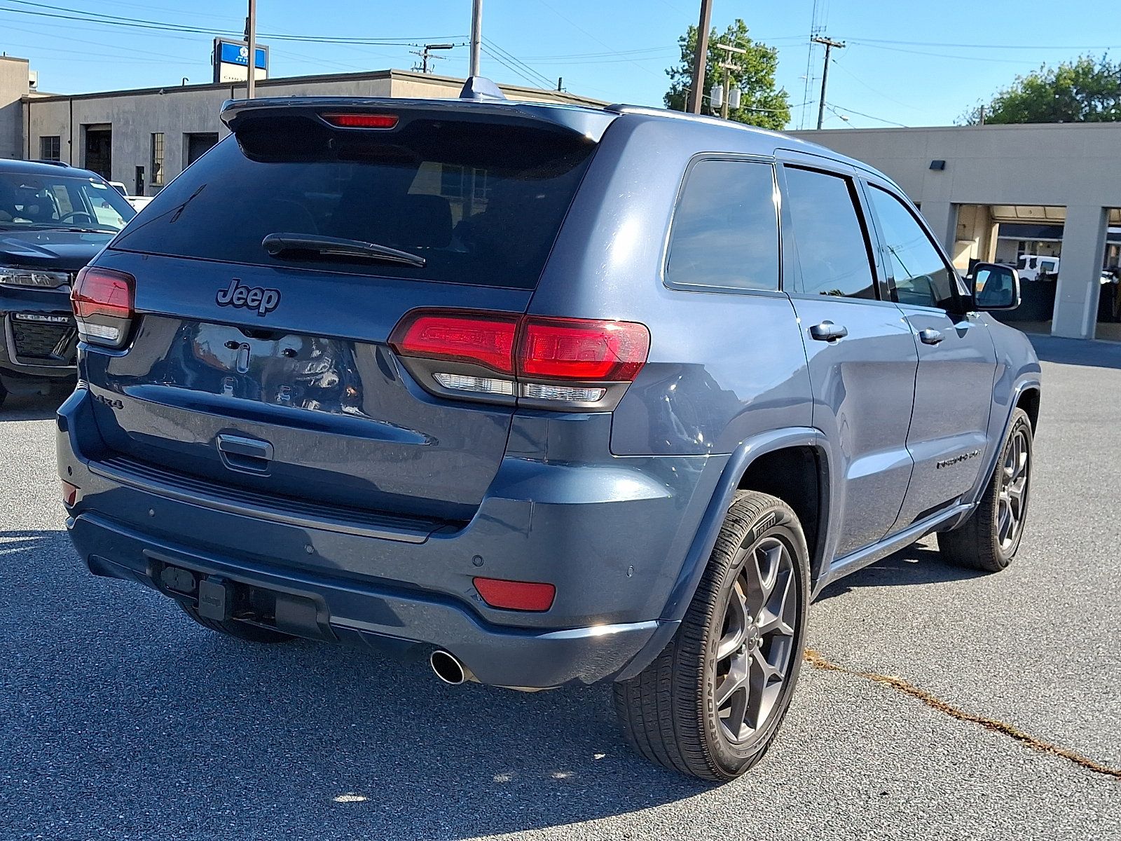 Used 2021 Jeep Grand Cherokee Limited w/ Quick Order Package 28K 80th AWD/4WD image 6
