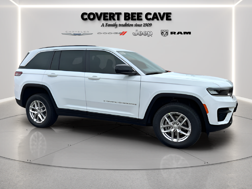 New 2026 Jeep Grand Cherokee Laredo RWD image 13