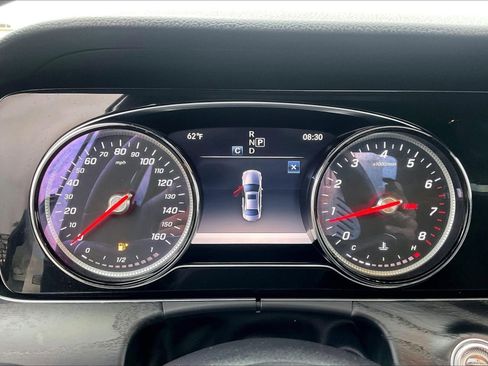 Used 2019 Mercedes-Benz E 300 w/ Premium 1 Package image 17