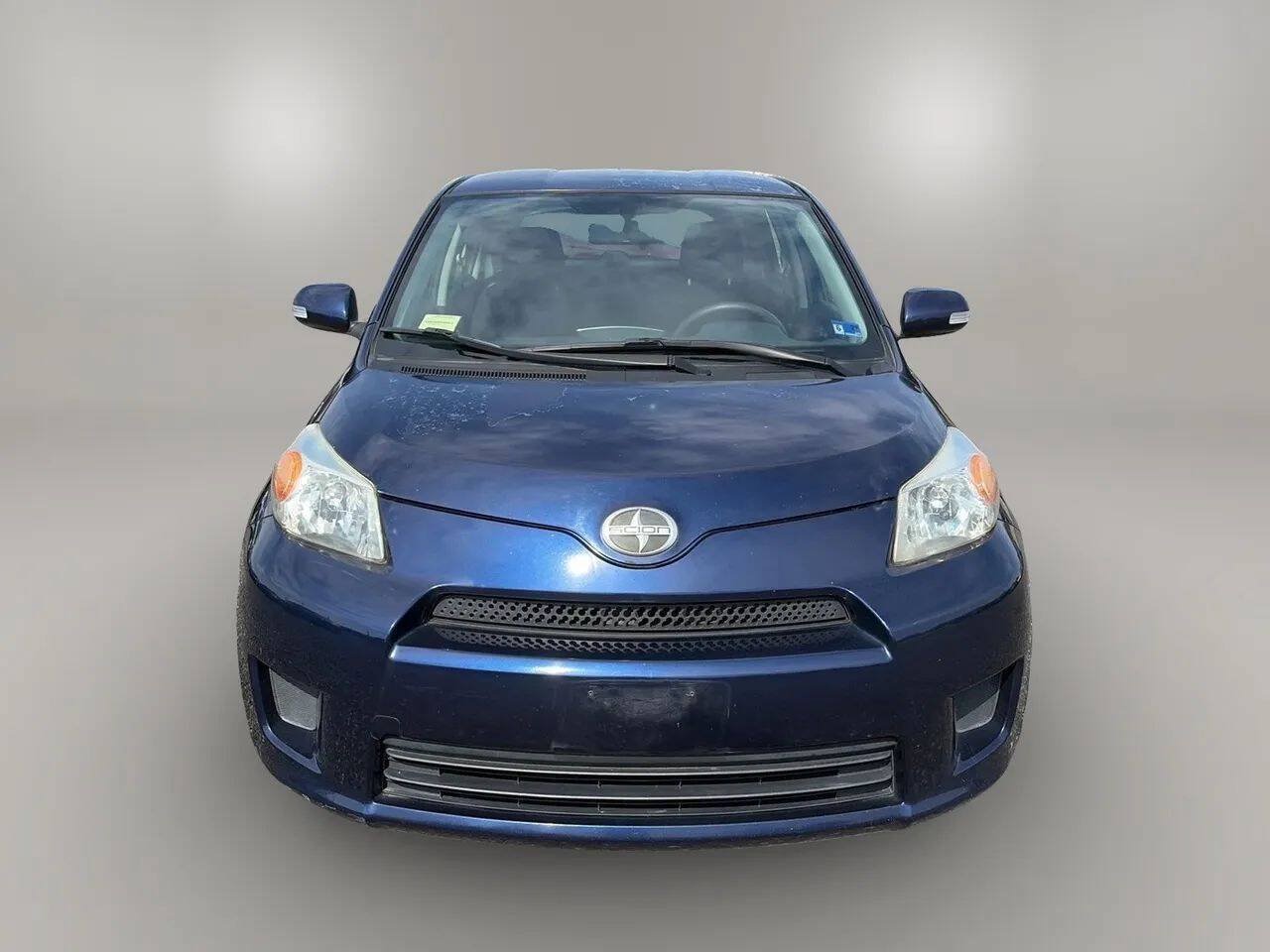 Used 2010 Scion xD FWD image 2