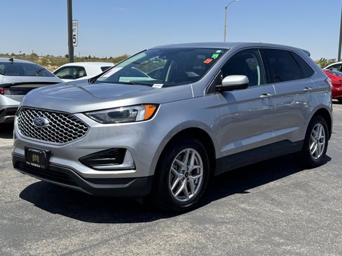 Used 2023 Ford Edge SEL AWD/4WD image 3
