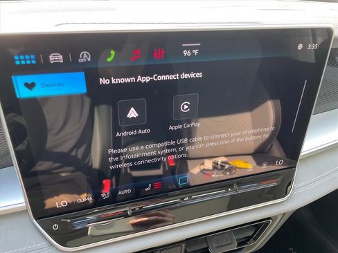 New 2026 Volkswagen Tiguan SE FWD image 13