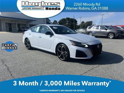 Used 2023 Nissan Altima 2.5 SR w/ SR Premium Package