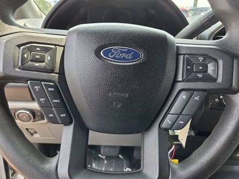Used 2015 Ford F150 XL w/ Equipment Group 101A Mid RWD image 11