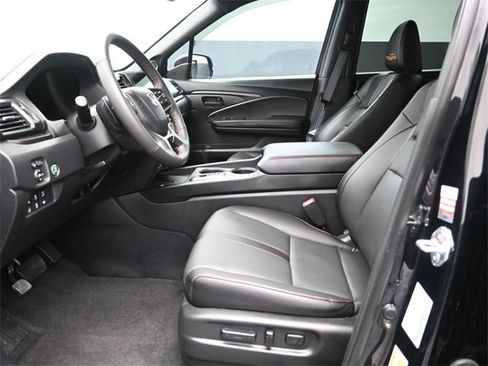 Used 2025 Honda Ridgeline TrailSport+ image 21