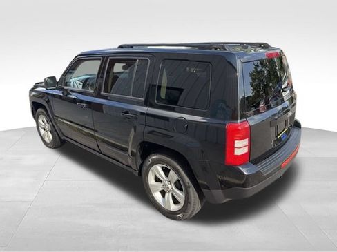 Used 2017 Jeep Patriot Sport w/ Power Value Group FWD image 25