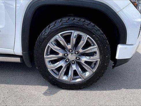 Used 2023 GMC Sierra 1500 Denali w/ Denali Reserve Package AWD/4WD image 10
