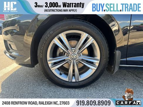 Used 2019 Volkswagen Jetta R-Line FWD image 10