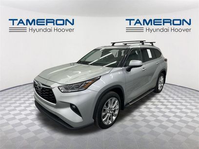 Used 2021 Toyota Highlander Limited