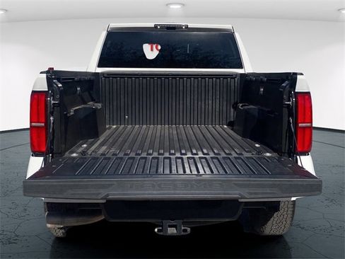 Used 2024 Toyota Tacoma TRD Off-Road image 14