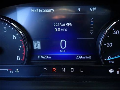 Used 2022 Ford Explorer Limited w/ Equipment Group 301A AWD/4WD image 27