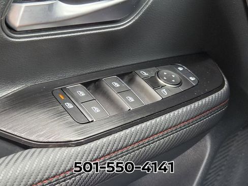 Used 2025 Nissan Kicks SR FWD image 31