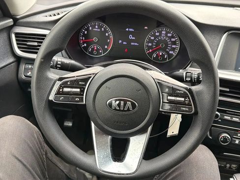 Used 2020 Kia Optima LX FWD image 10