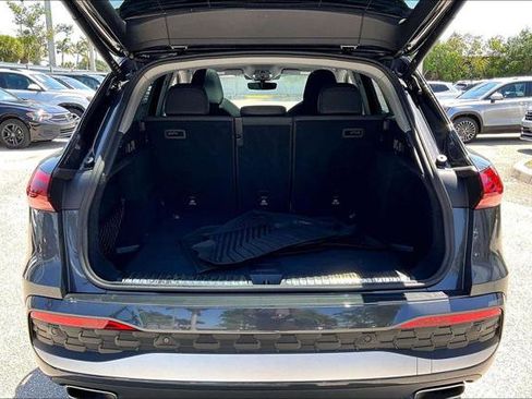 Certified 2025 Audi Q5 Premium Plus w/ Premium Plus AWD/4WD image 15