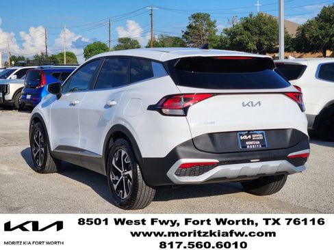 Certified 2023 Kia Sportage EX FWD image 6