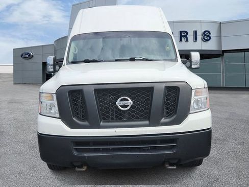 Used 2018 Nissan NV 3500 SV w/ Navigation Package image 2