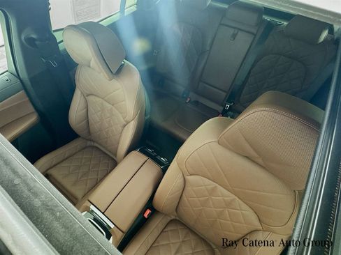 Used 2026 BMW X6 xDrive40i w/ Climate Comfort Package image 23