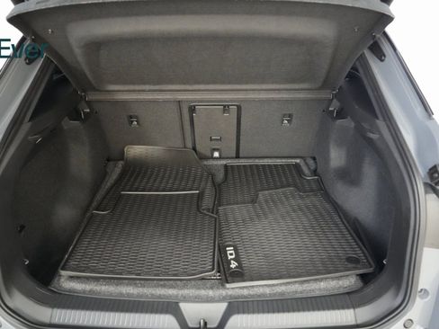 Used 2024 Volkswagen ID.4 S image 22