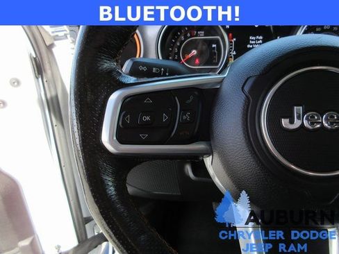 Used 2022 Jeep Gladiator Mojave w/ LED Lighting Group image 15