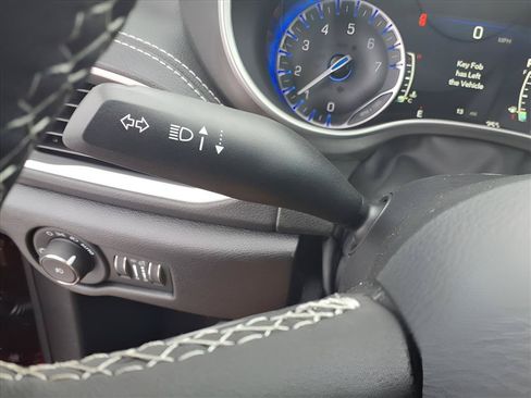 New 2026 Chrysler Pacifica Select AWD/4WD image 13