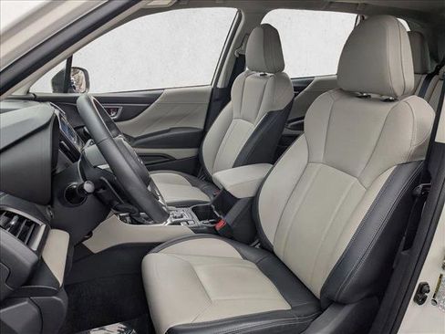 Certified 2023 Subaru Forester Limited image 17