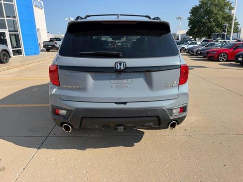 Used 2023 Honda Passport Elite image 3