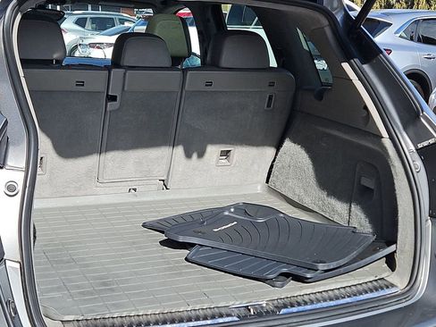 Used 2014 Porsche Cayenne Turbo image 20