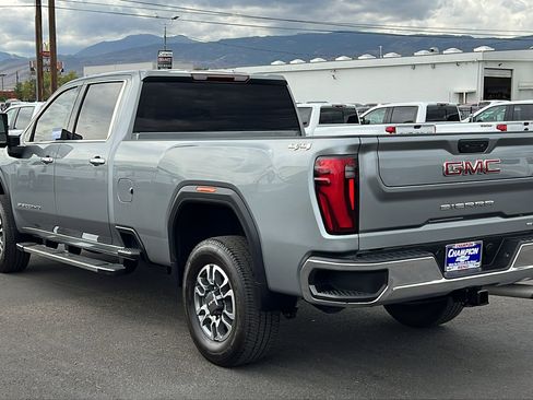 Certified 2024 GMC Sierra 2500 SLT w/ SLT Convenience Package AWD/4WD image 8