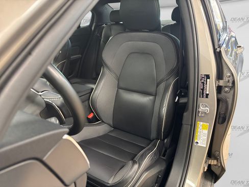Used 2019 Volvo S60 T6 R-Design AWD/4WD image 20