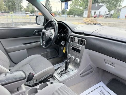 Used 2006 Subaru Forester 2.5X w/ Popular Equipment Group 5A image 18