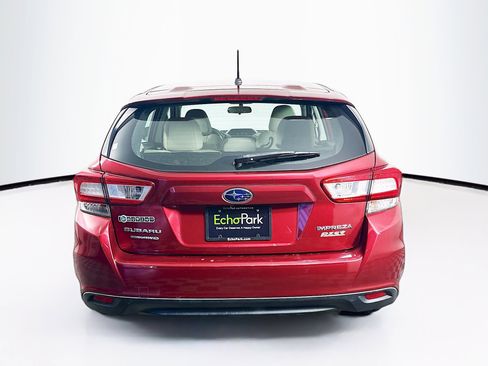 Used 2017 Subaru Impreza 2.0i image 7
