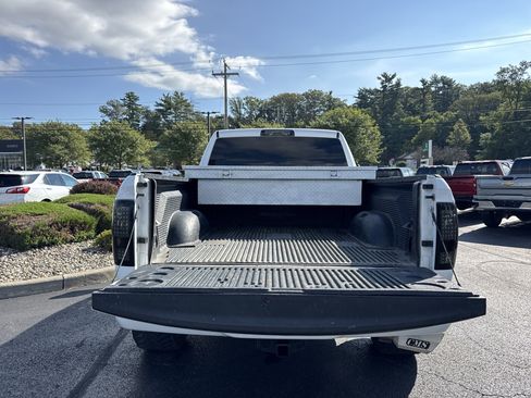 Used 2019 RAM 1500 Express image 31
