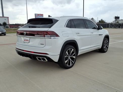 New 2026 Volkswagen Atlas Cross Sport SEL Premium R-Line AWD/4WD image 6